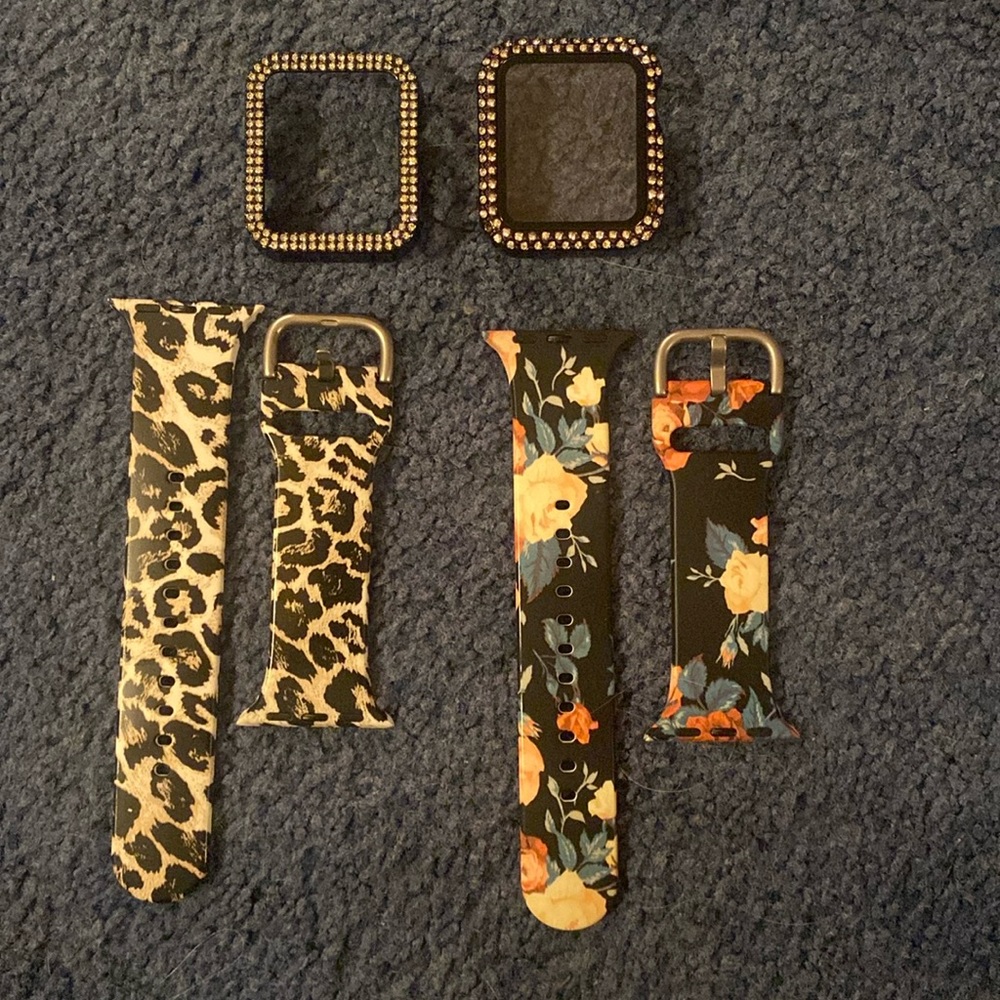 Bundle! Apple Watch band and cases.